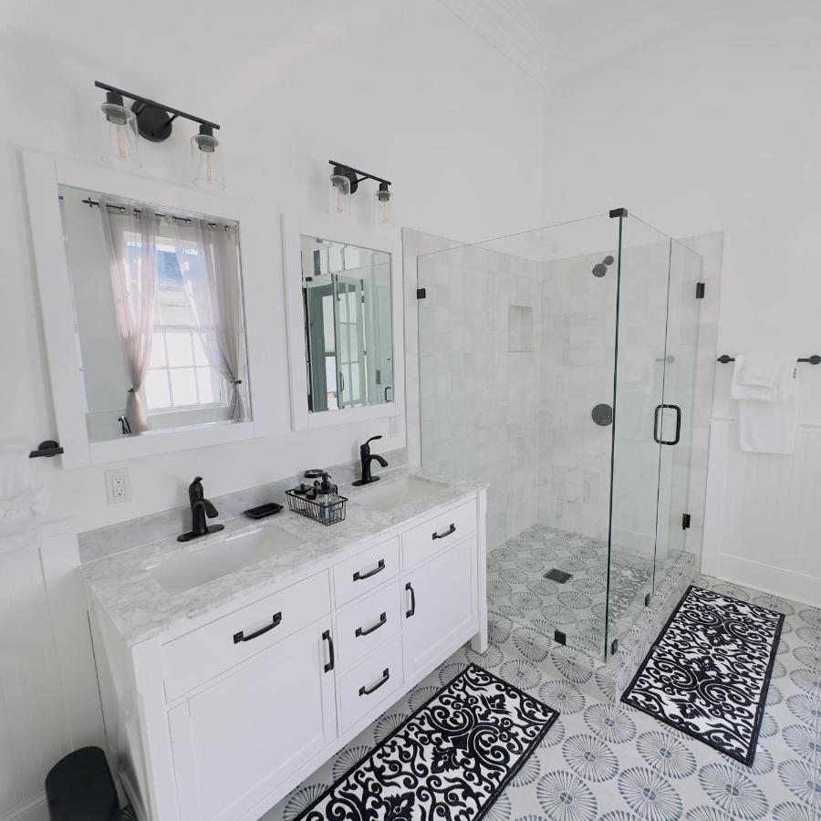 Endless Story Magazine Suite Walk French Quarter New Orleans Exterior photo