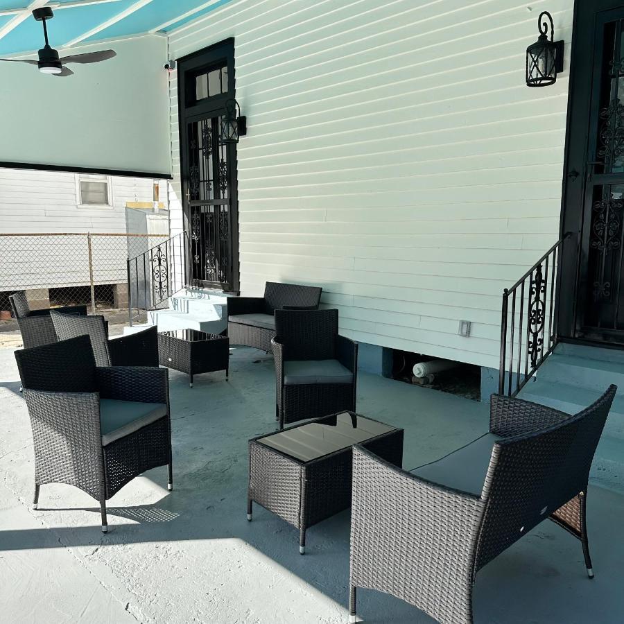 Endless Story Magazine Suite Walk French Quarter New Orleans Exterior photo